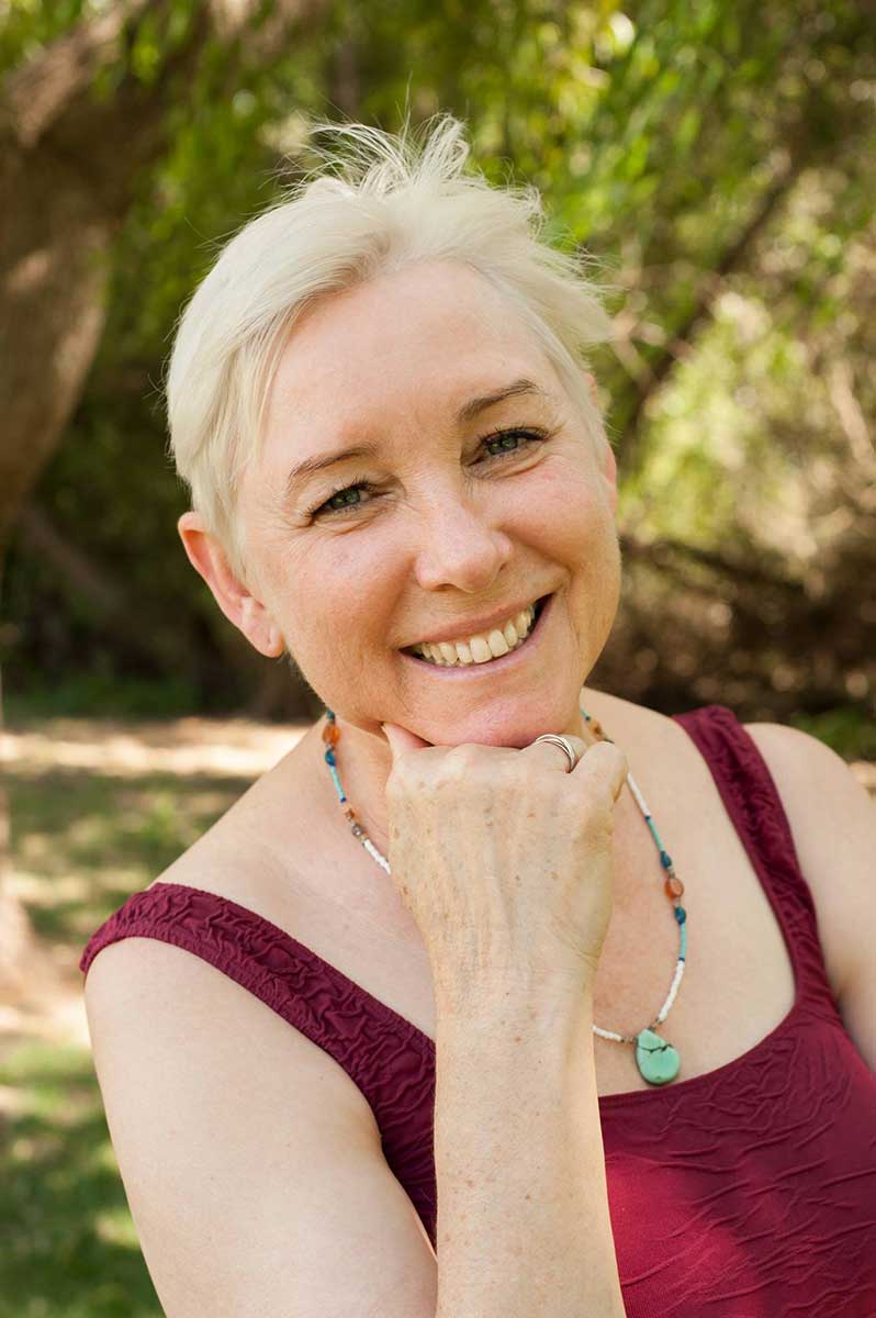 Leigh Sawyer, Acupuncturist